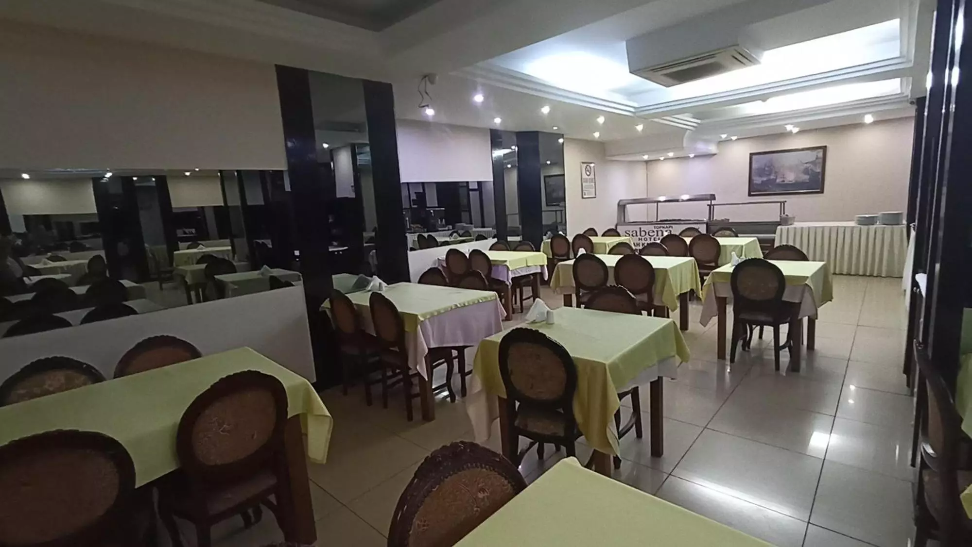 رستوران Topkapi Sabena Hotel